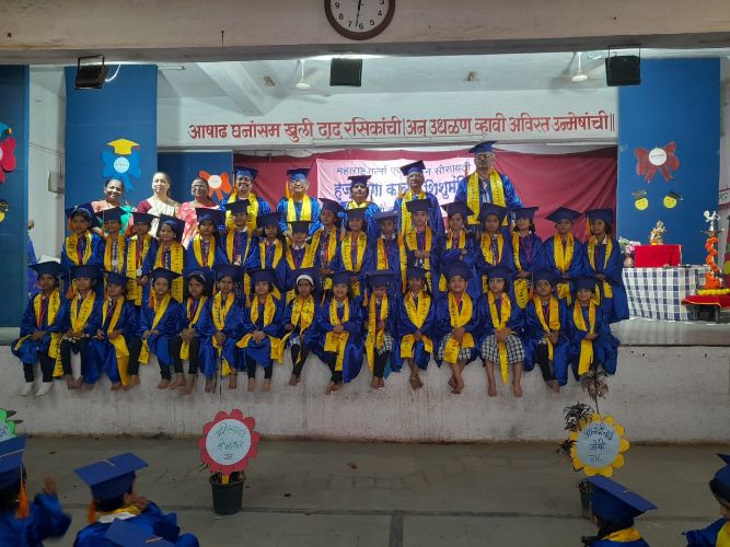 पदवीदान समारंभ graduation