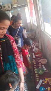 Shaikshanik sahitya pradarshan Shaikshanik sahitya pradarshan