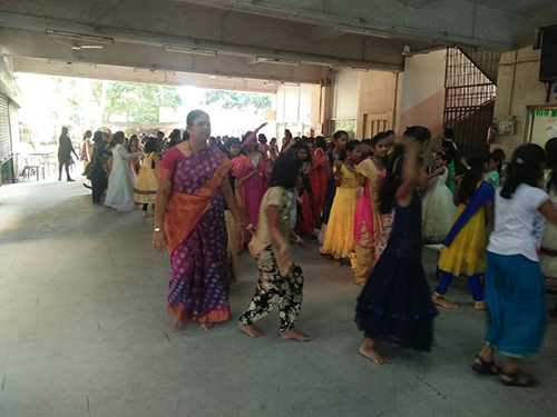 भोंडला भोंडला