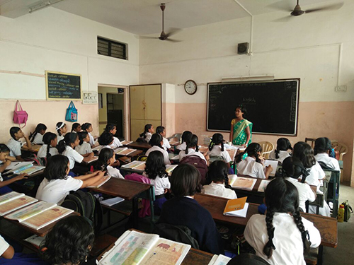 शिक्षकदिन (५ सप्टेंबर २०१७) शिक्षकदिन (५ सप्टेंबर २०१७)