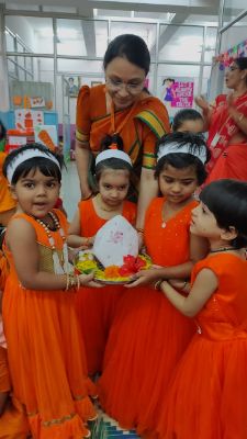 Orange colour day and Square shape day
