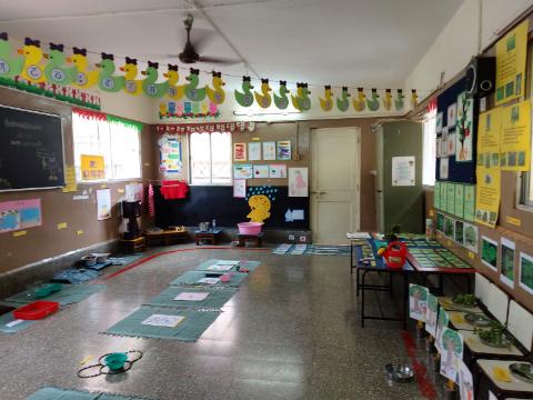 शैक्षणिक साहित्य प्रदर्शन शैक्षणिक साहित्य प्रदर्शन