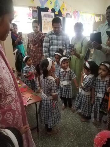 शैक्षणिक साहित्य प्रदर्शन शैक्षणिक साहित्य प्रदर्शन